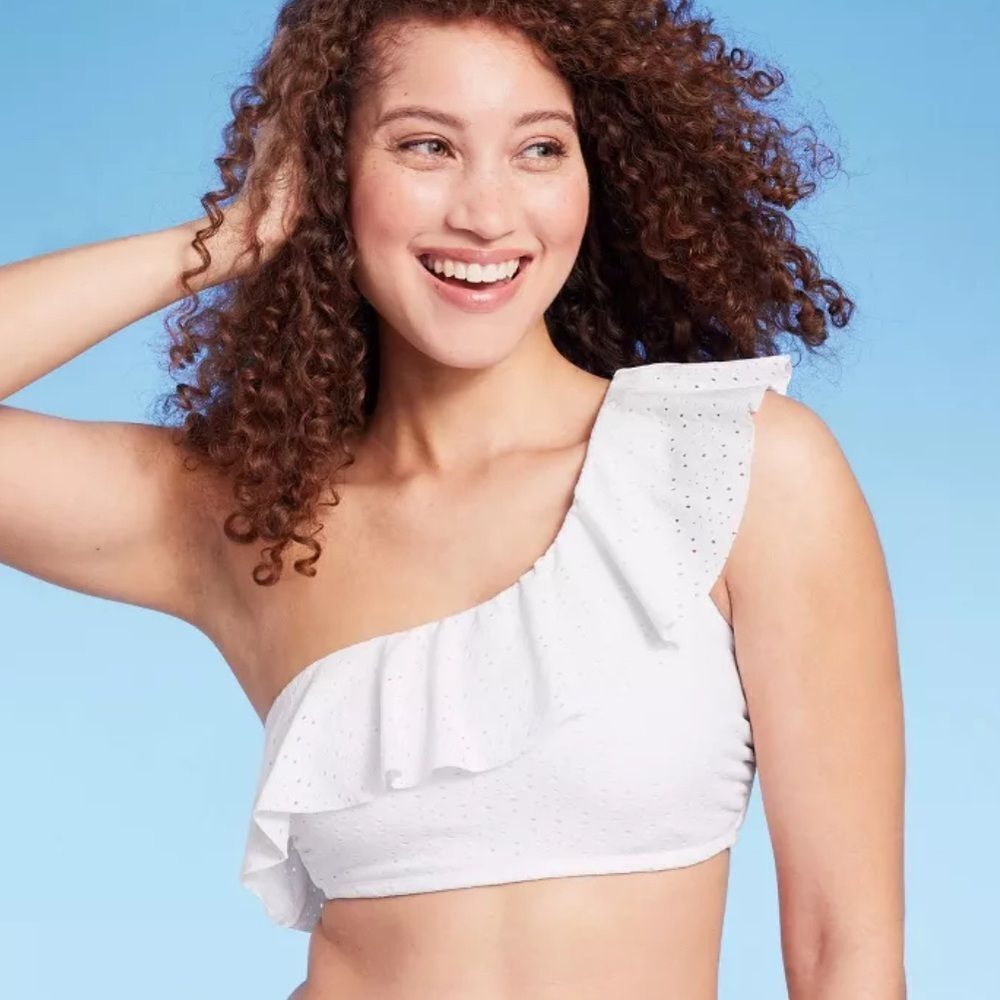 Kona Sol White One‎ Shoulder Eyelet Ruffle Swim Top, Size M, NWT